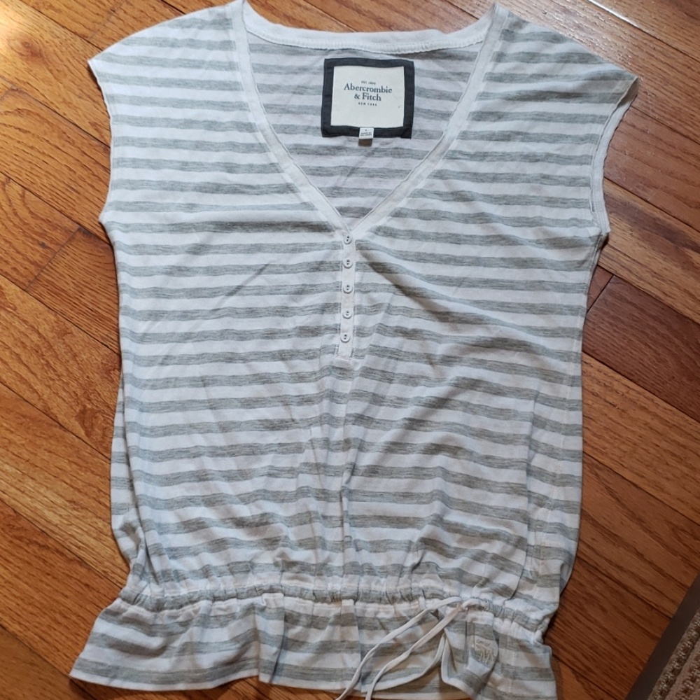 Abercrombie T